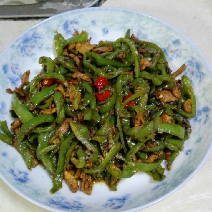 孜然青椒炒肉