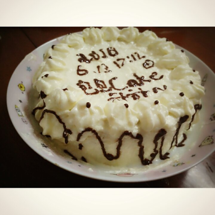 6寸草莓奶油戚风蛋糕