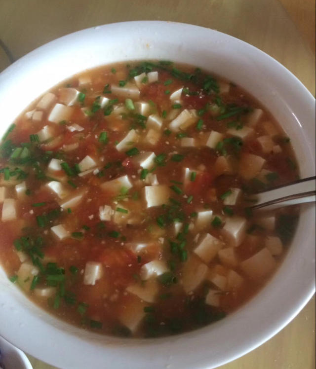 番茄鸡蛋豆腐汤—低脂高蛋白的减肥健身餐