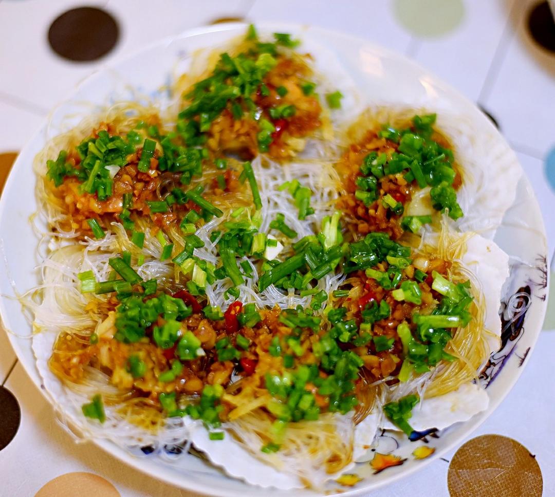 蒜泥粉丝蒸扇贝