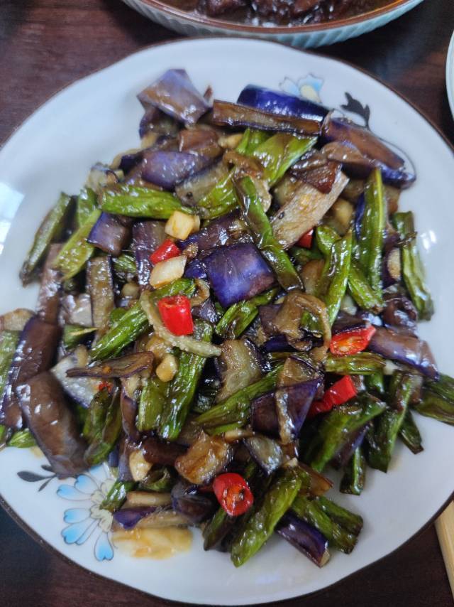 豆角烧茄子