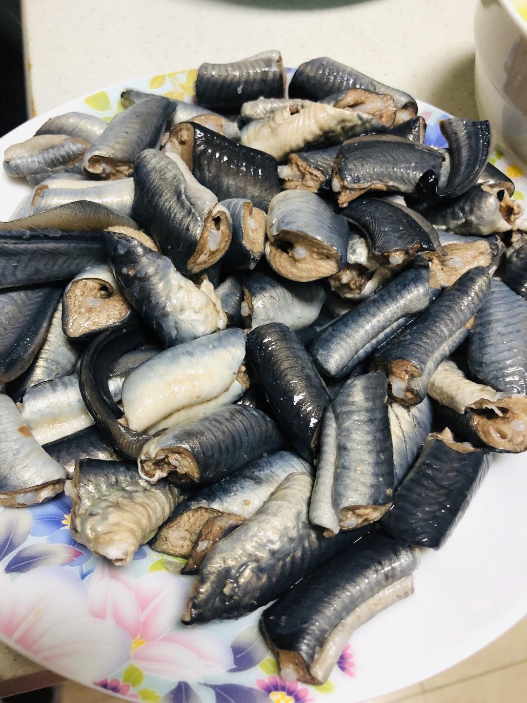 红烧七星鳗鱼的做法 步骤3