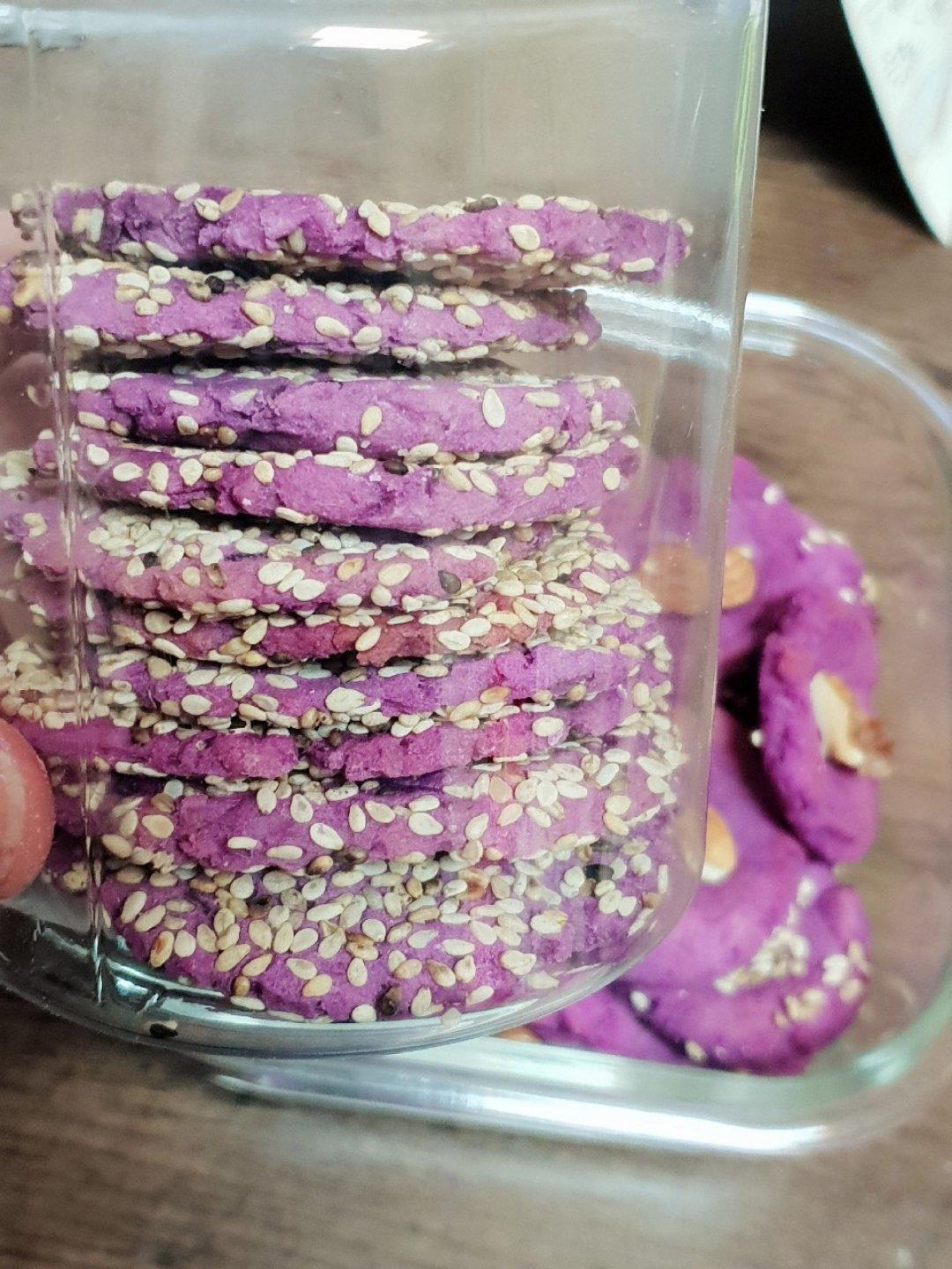 紫薯芝麻饼