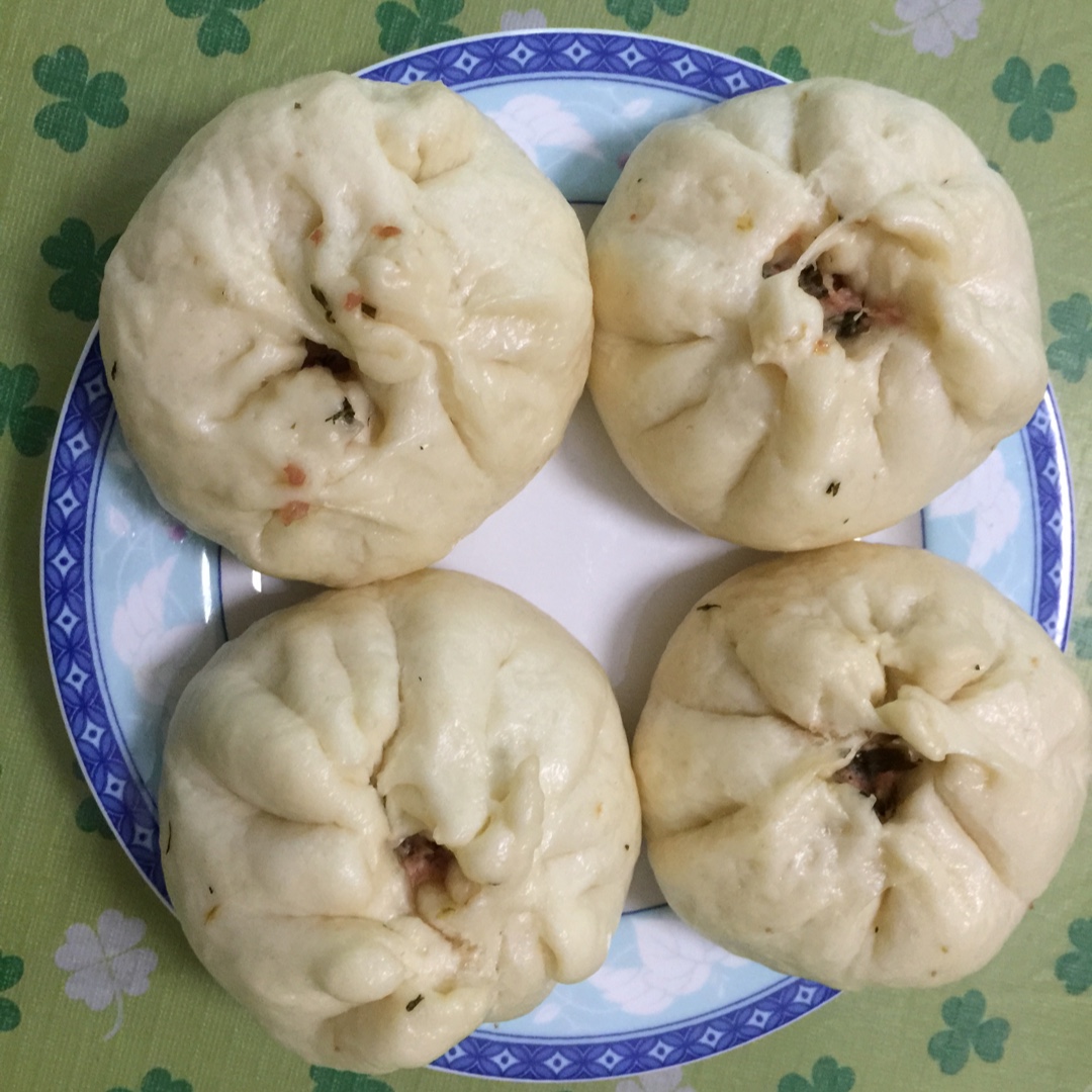 香菇肉包子