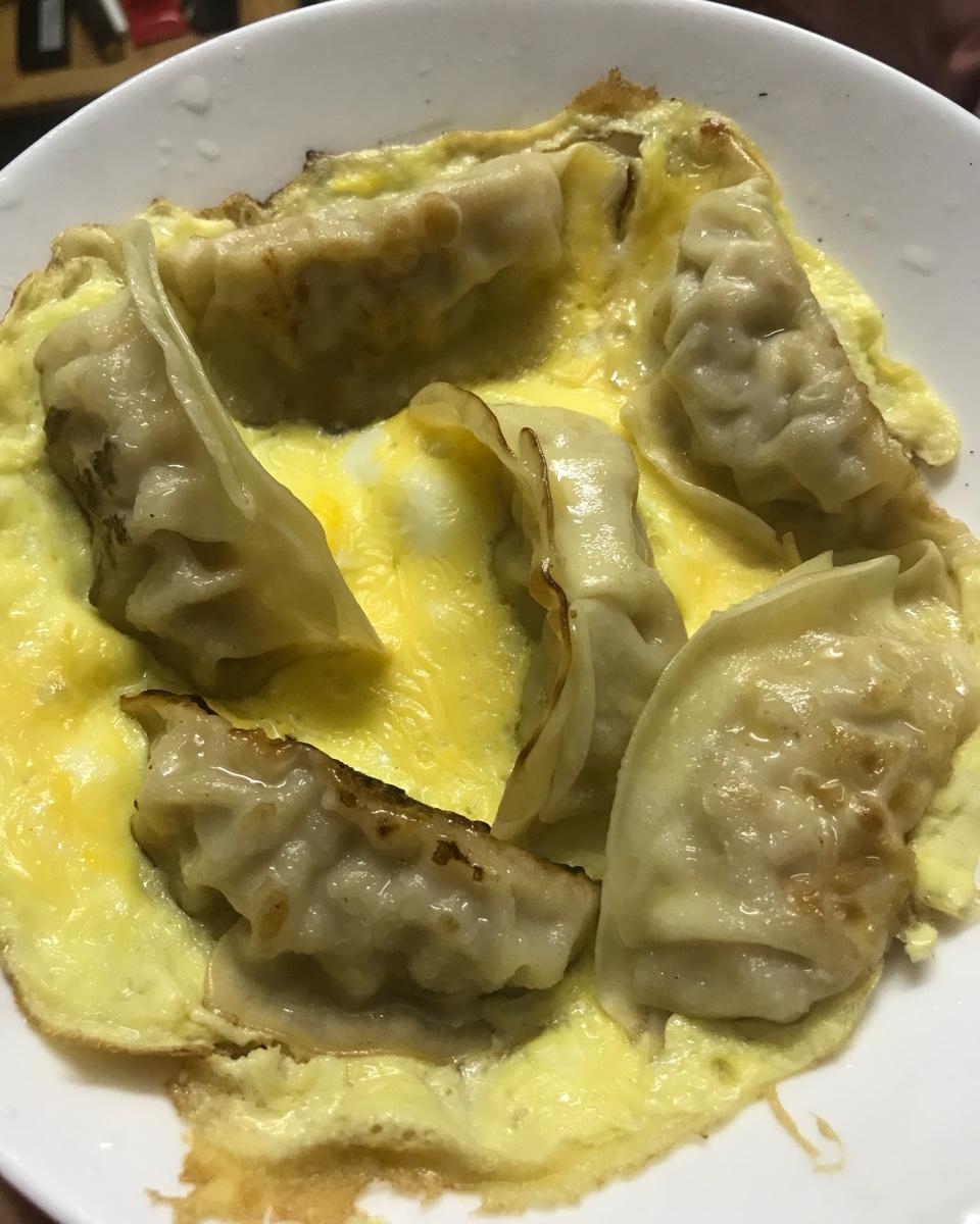 抱蛋煎饺