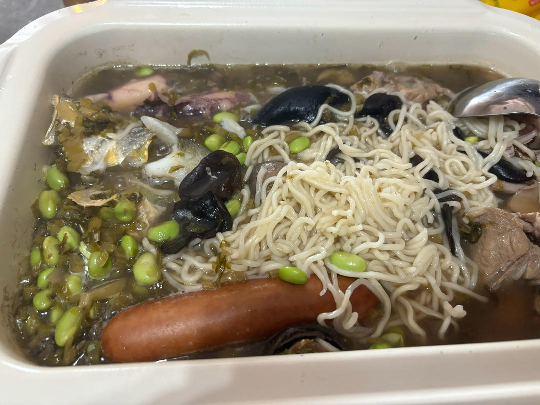 黄鱼面一碗，活儿越细，越鲜美。