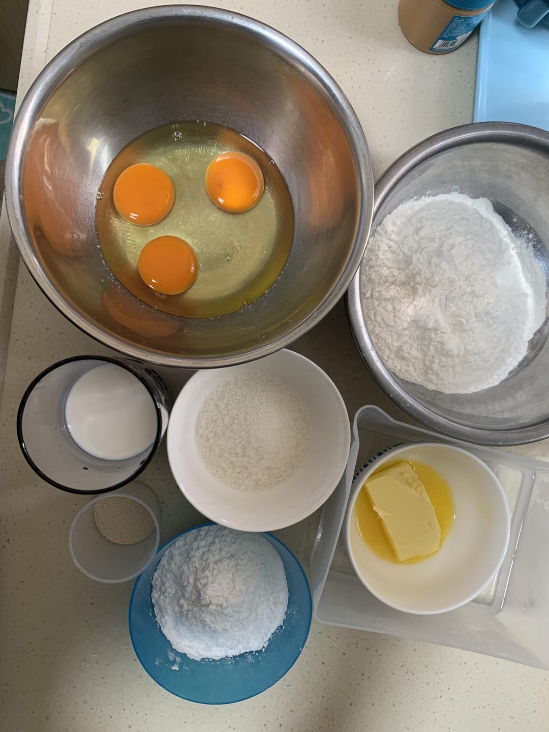 纯奶手撕吐司的做法 步骤1