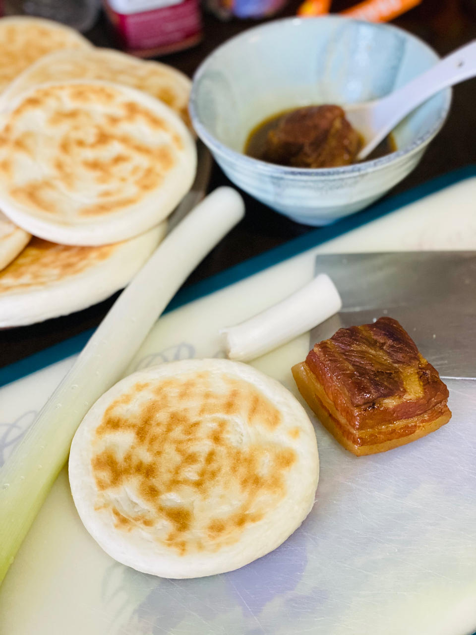 肉夹馍饼(不用泡打粉也外酥里嫩的肉夹馍饼)