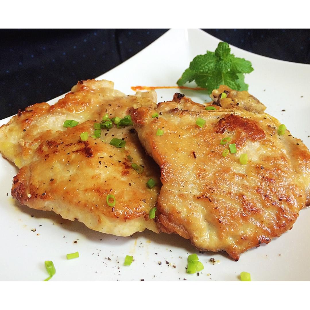 pan爱美食做的香煎猪排