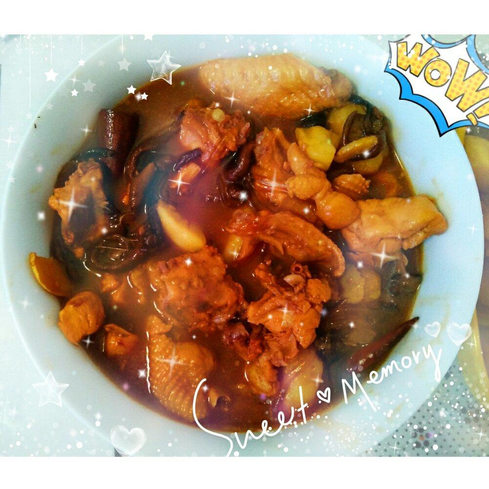 小鸡炖蘑菇