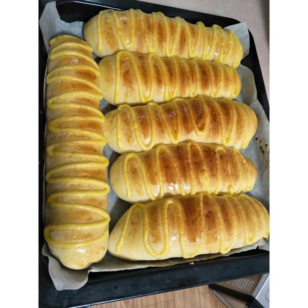 毛毛虫面包