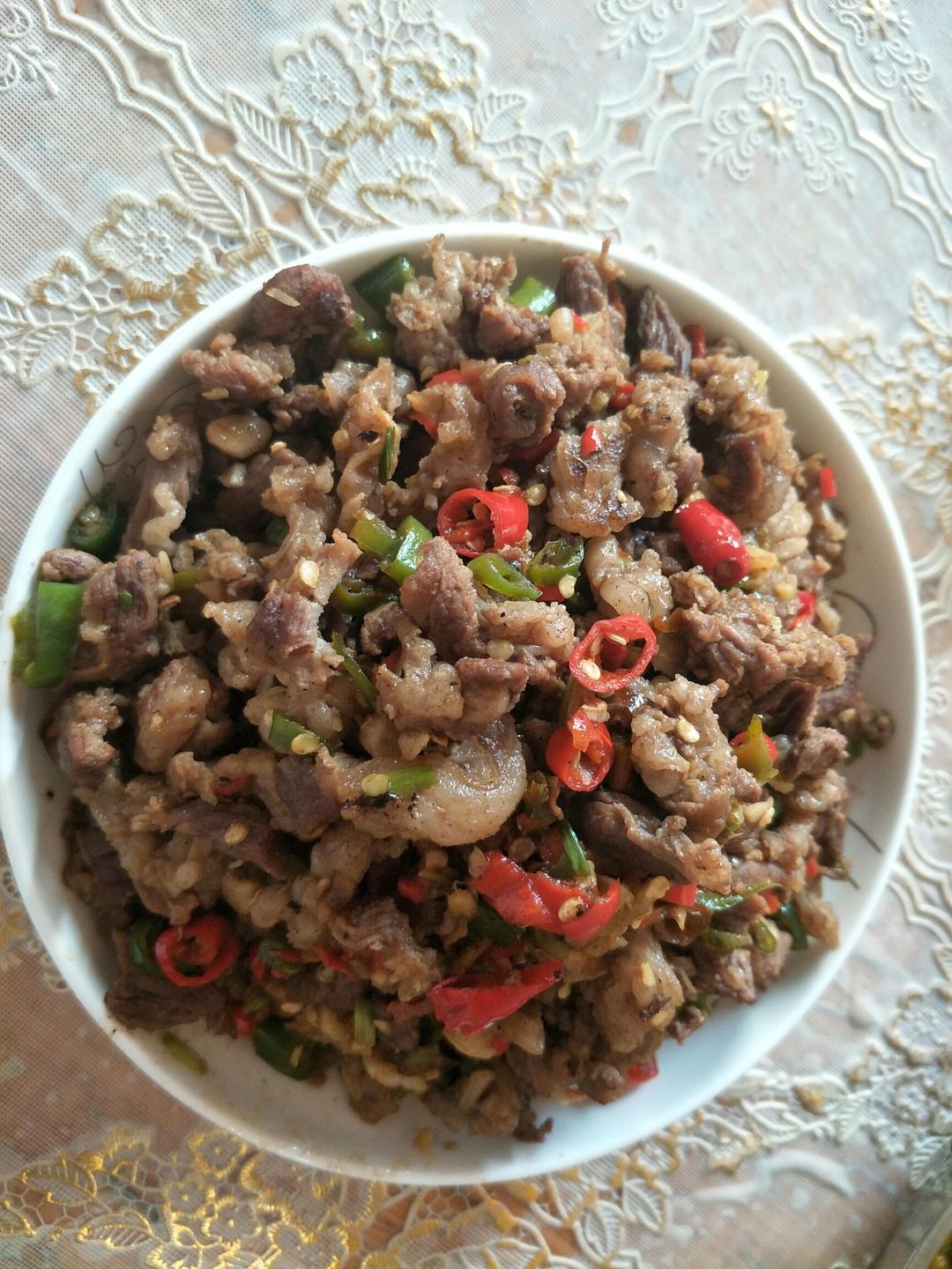 爆炒牛腩