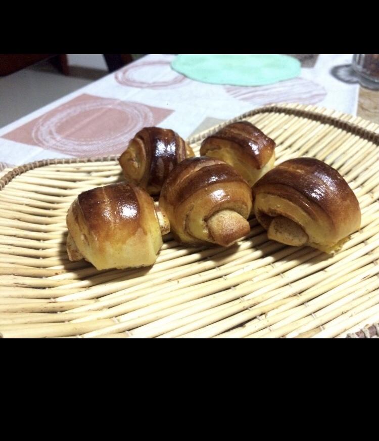 免揉肉桂卷包