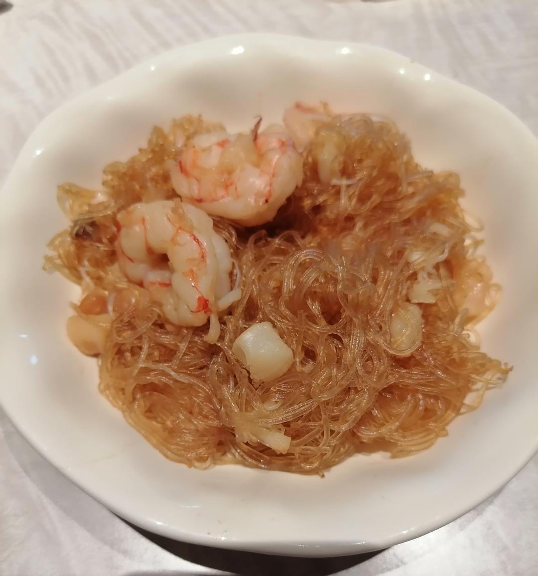 香菇干贝粉丝煲