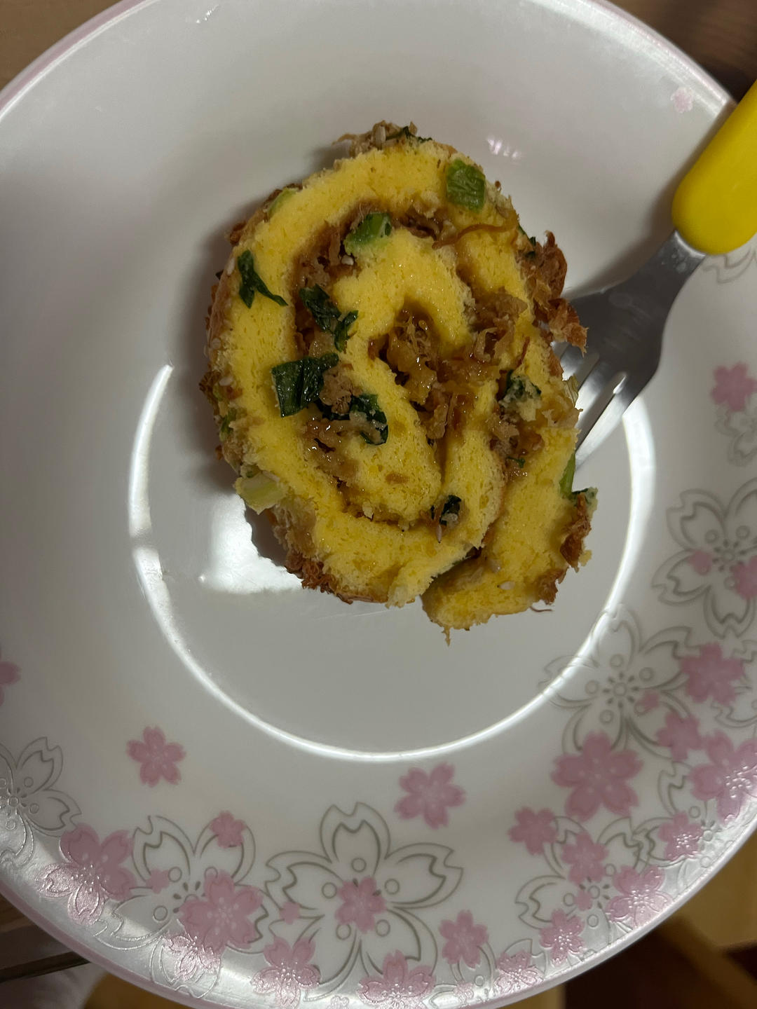 美味肉松卷-简单不开裂，零失误的蛋糕卷