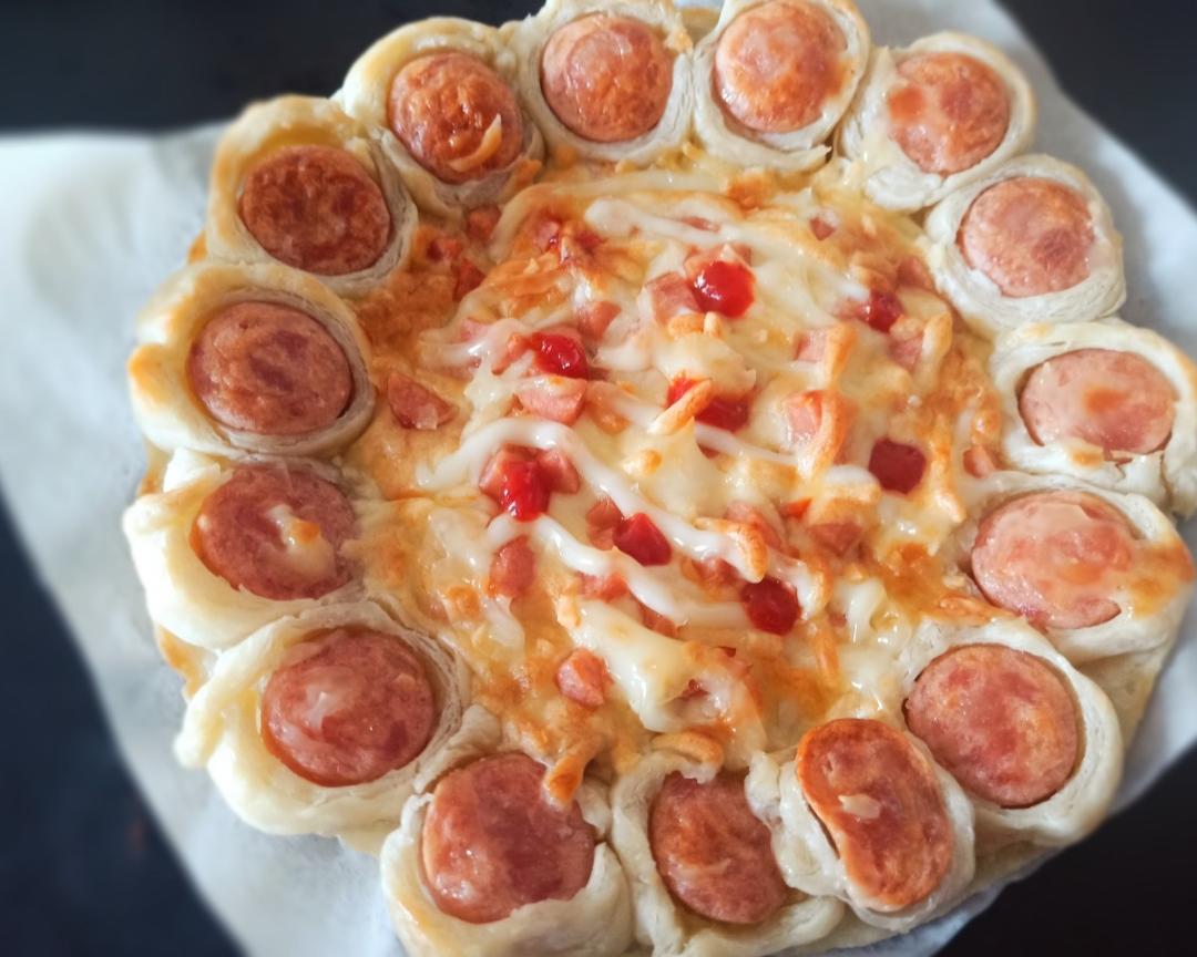 俩皮仨肠懒人披萨