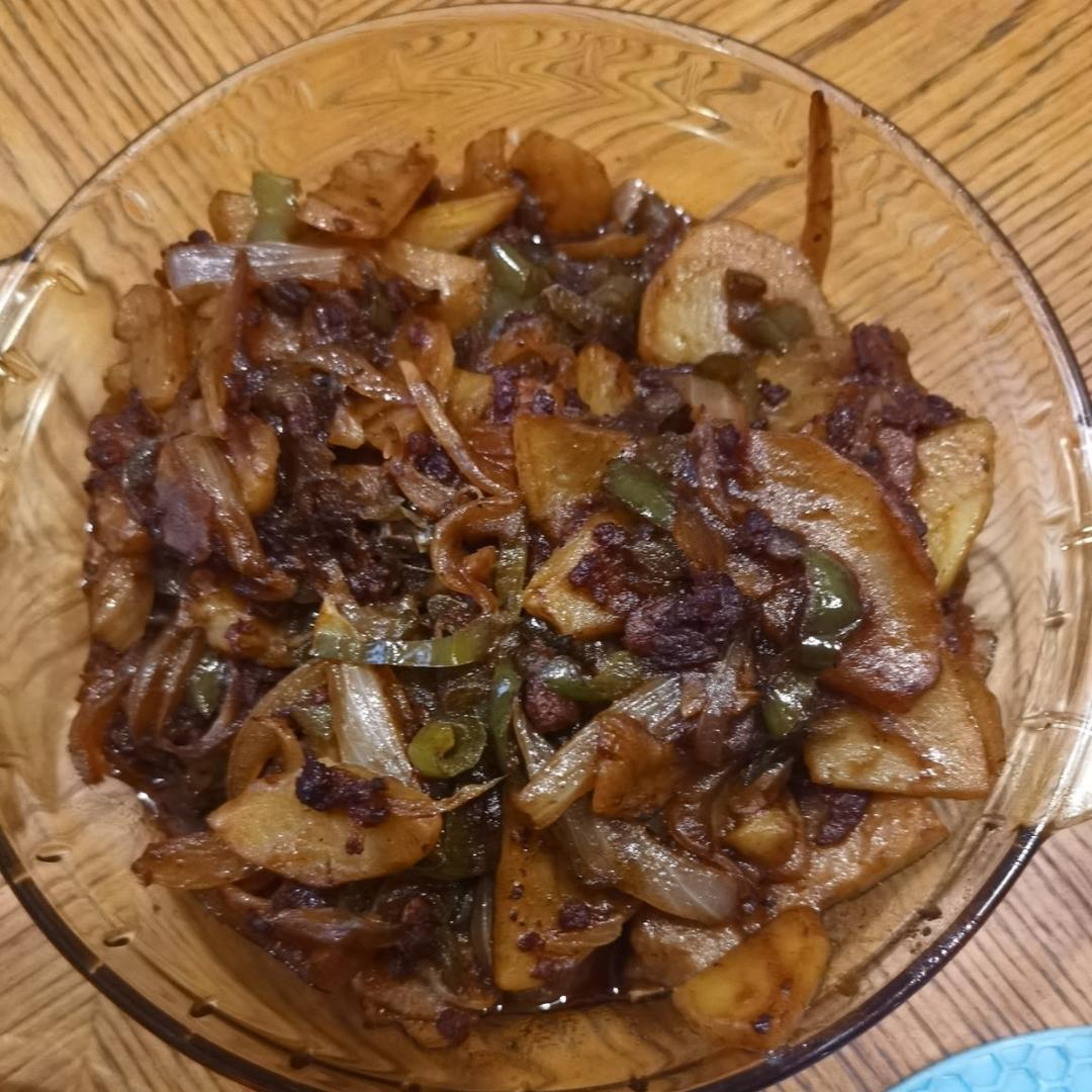 洋葱炒土豆