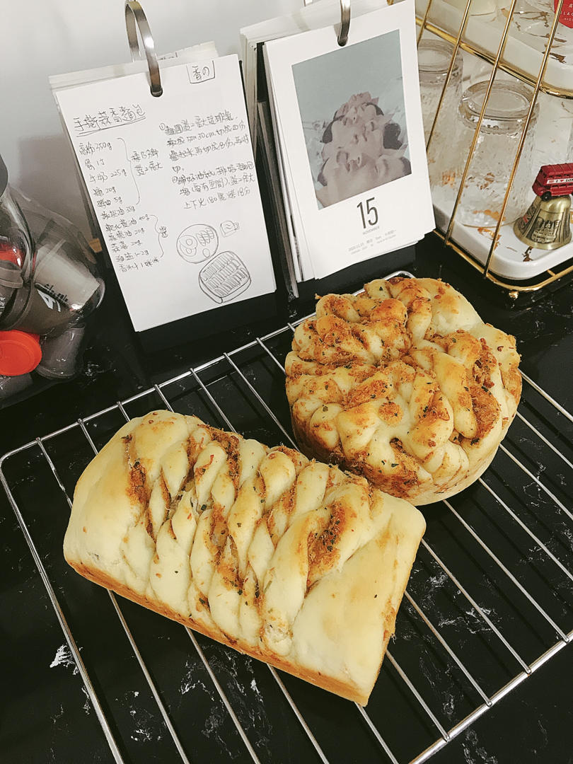 肉松吐司【超多料香爆马苏里拉】