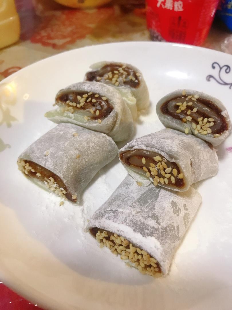 此配方做出的驴打滚无比软糯，放一天还是软的