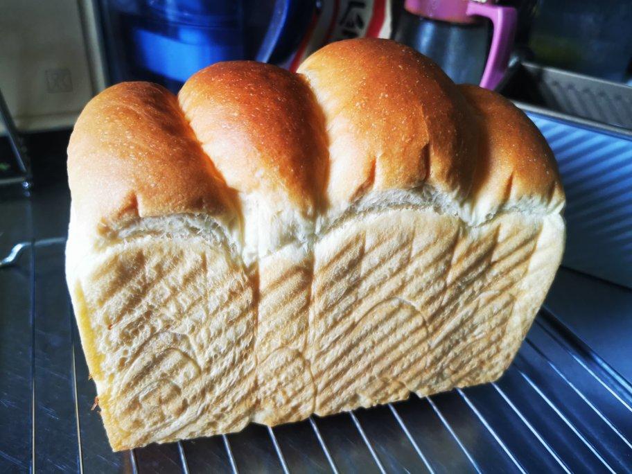 一次发酵，快手柔软Q弹，基础三明治吐司（完美封边）