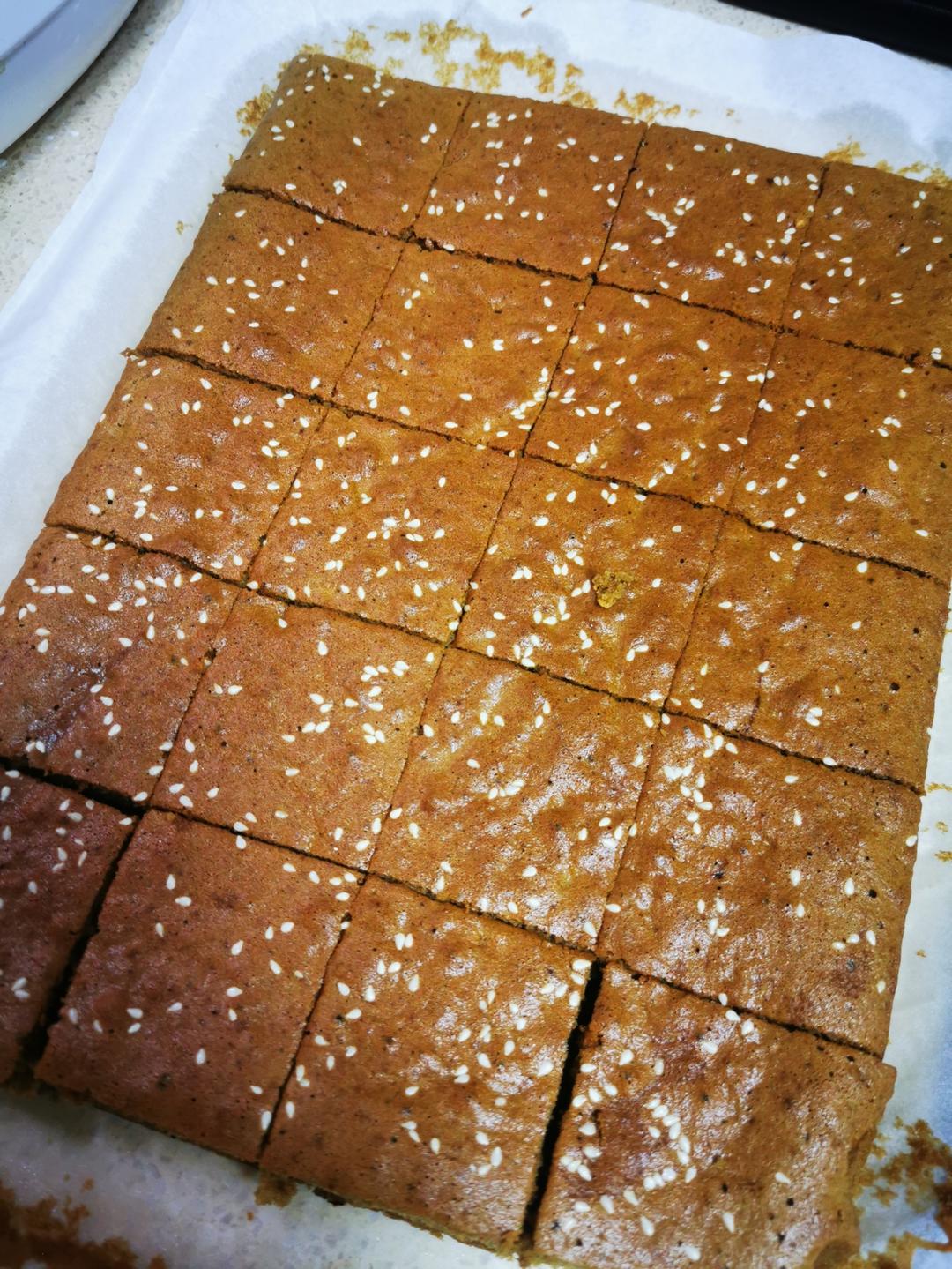 懒人红枣糕，从准备到出炉不到一小时！香甜松软竟比买的还好吃！保证你一次爱上这配方