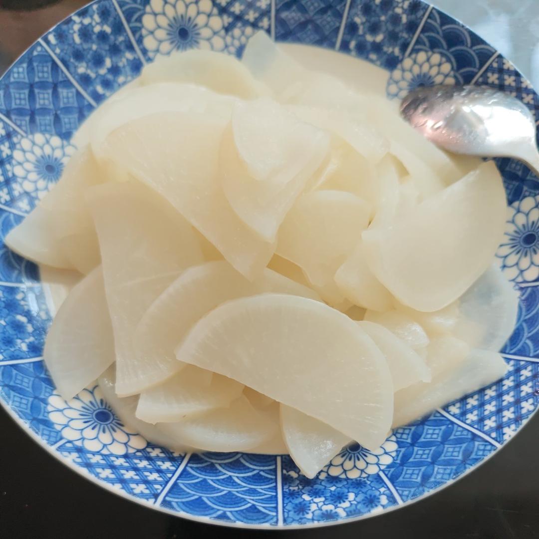 炒白萝卜片