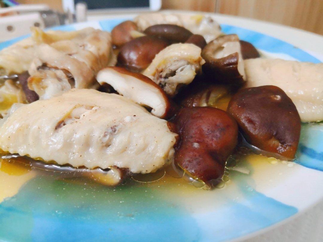 香菇蒸鸡翅