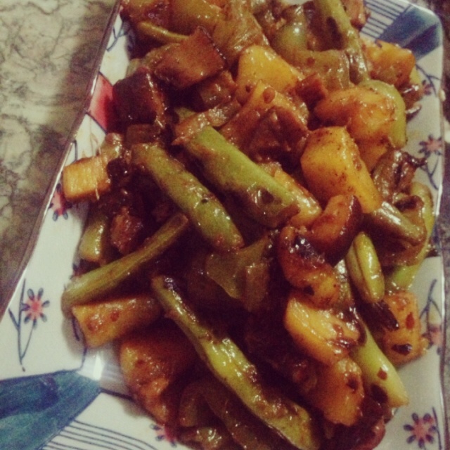干煸土豆四季豆
