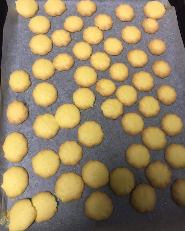 鸡蛋小饼干