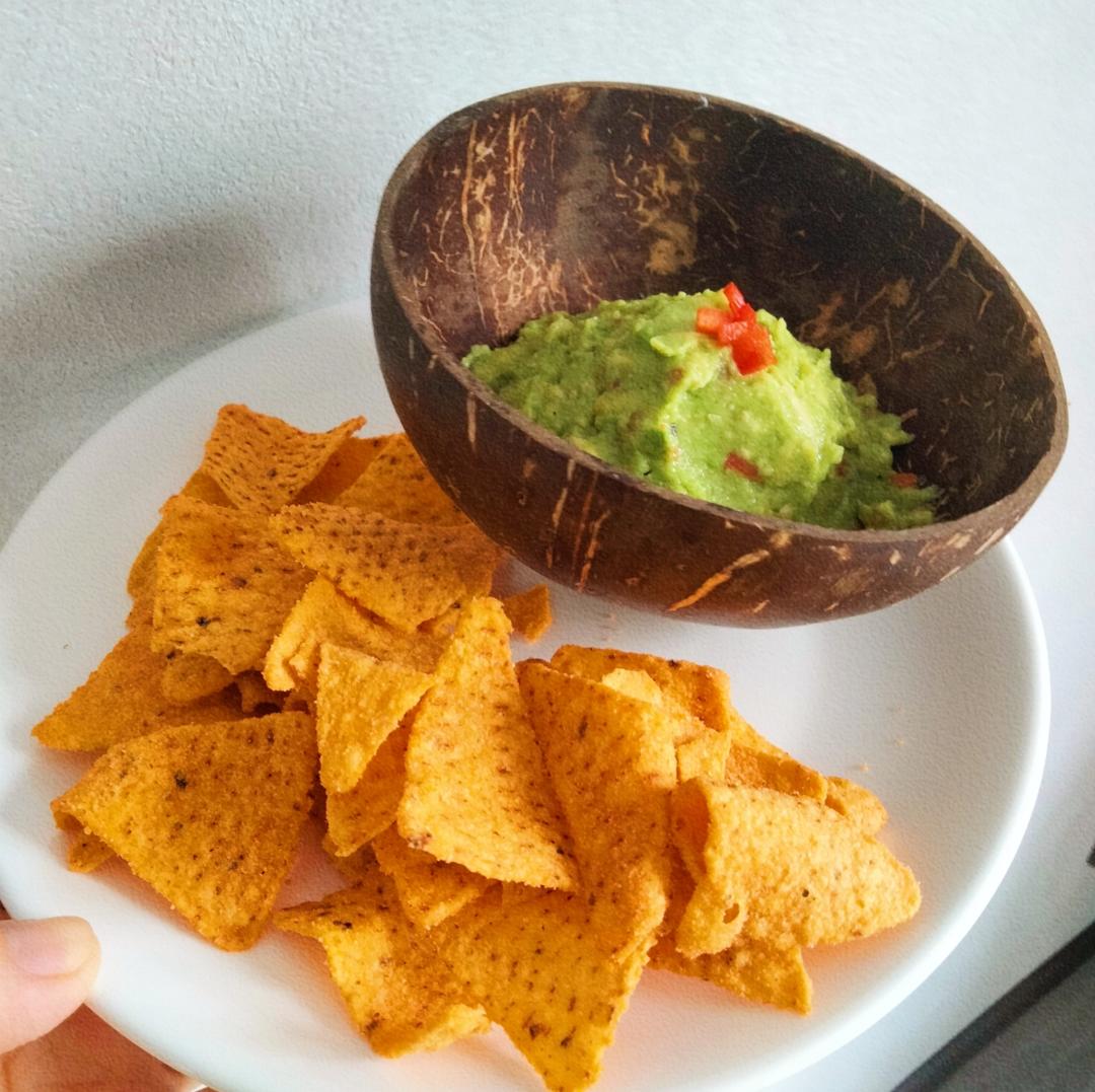 清爽开胃又低卡- 墨西哥牛油果莎莎酱 Mexican Avocado Salsa