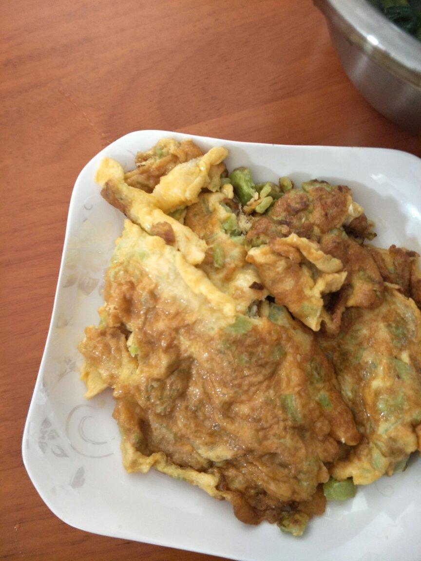 香煎苦瓜鸡蛋饼