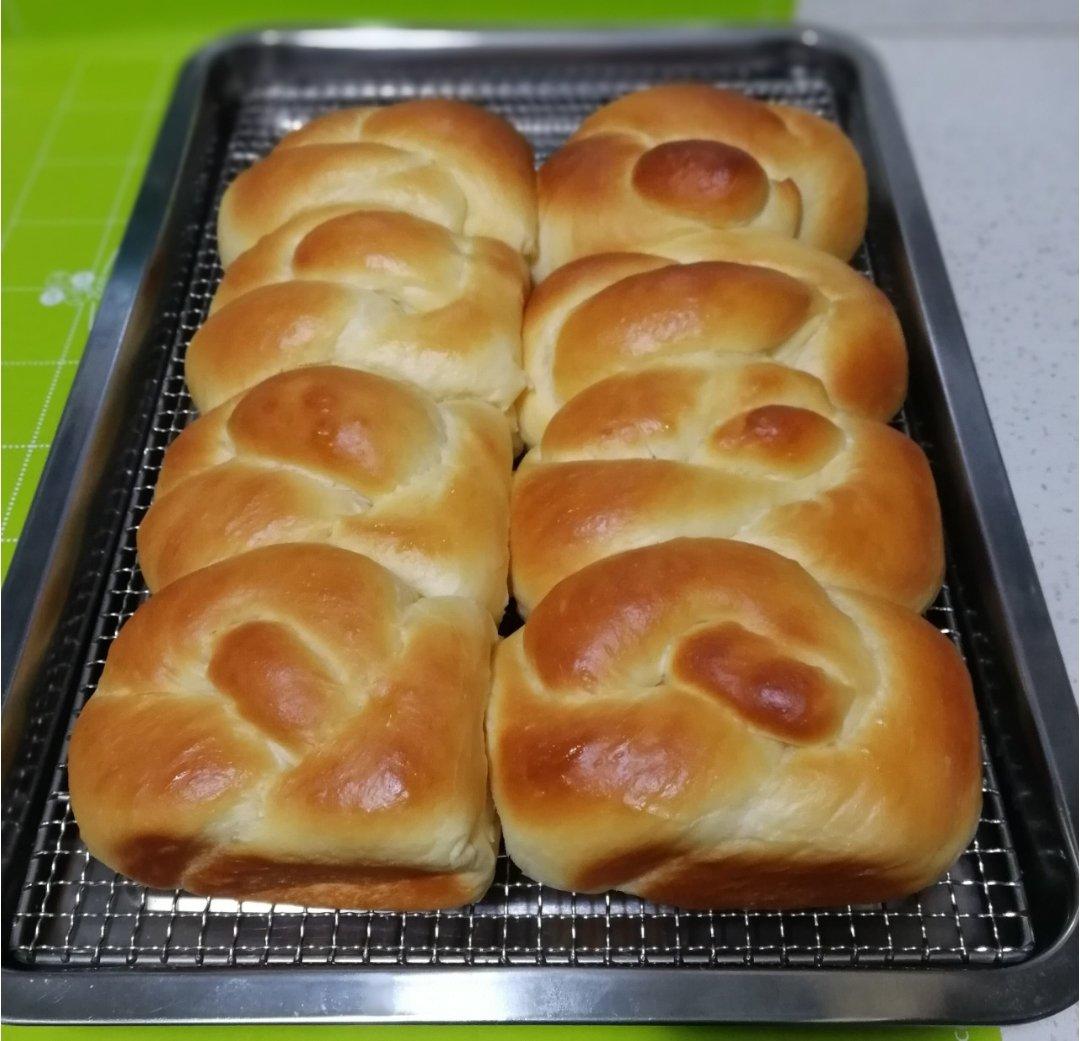 淡奶油老式面包