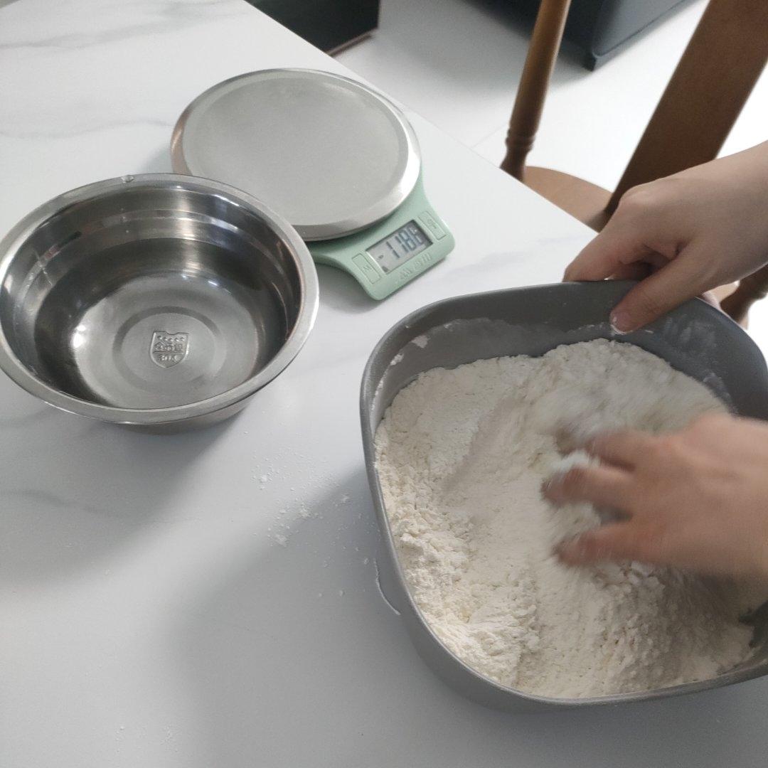 纯奶手撕吐司的做法 步骤1