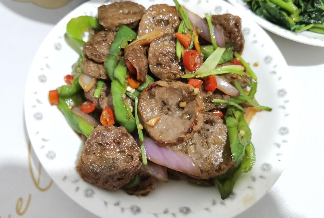 今日菜谱：香炒牛肉丸