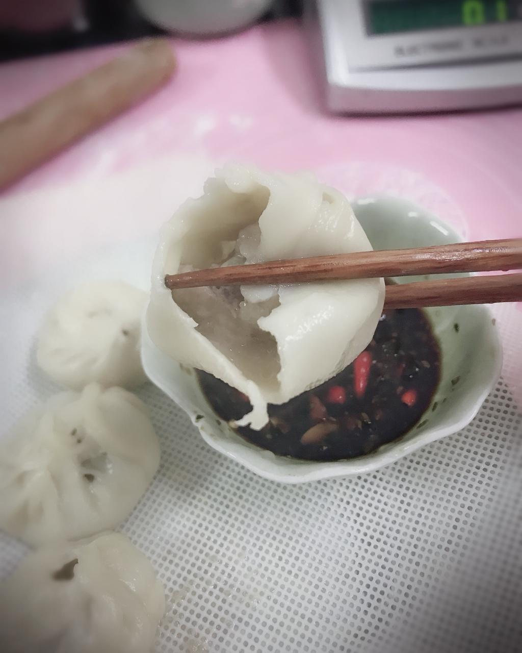 灌汤小笼包