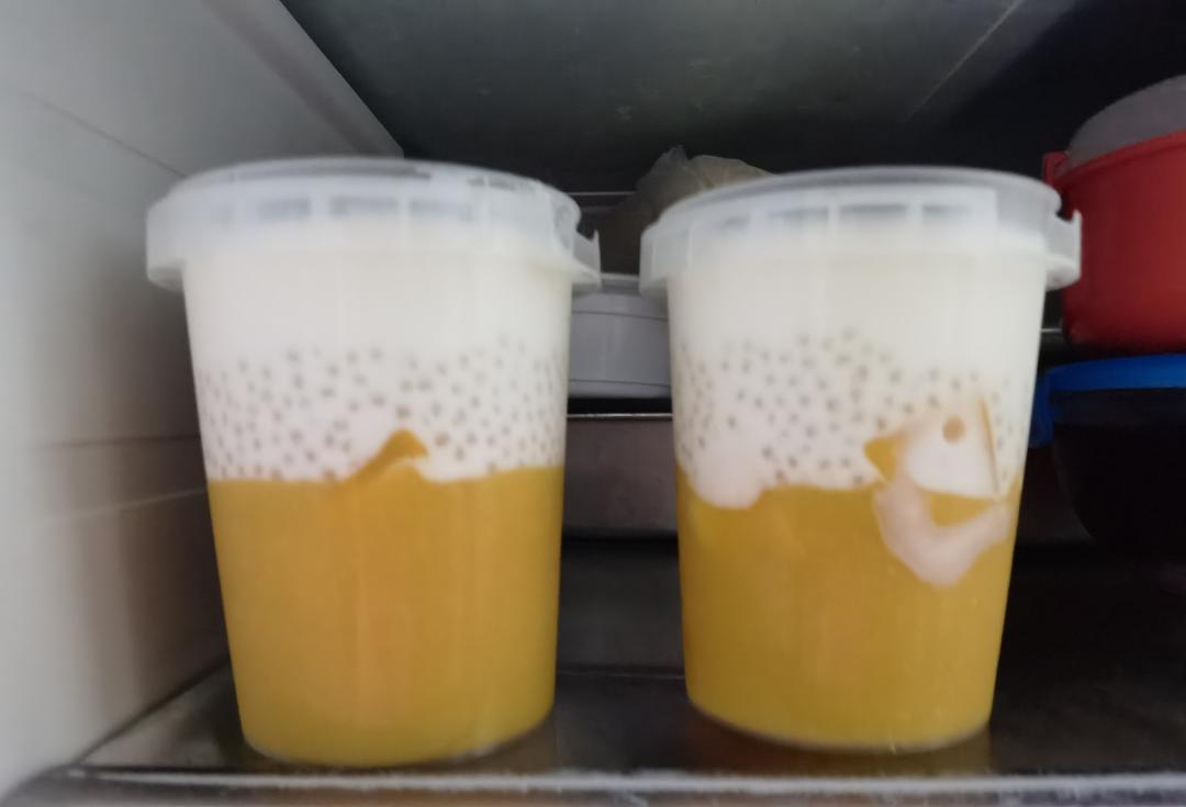 港式甜品——杨枝甘露(芒果西米露)附芒果花切法