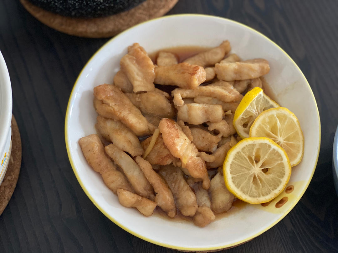 柠檬香煎巴沙鱼