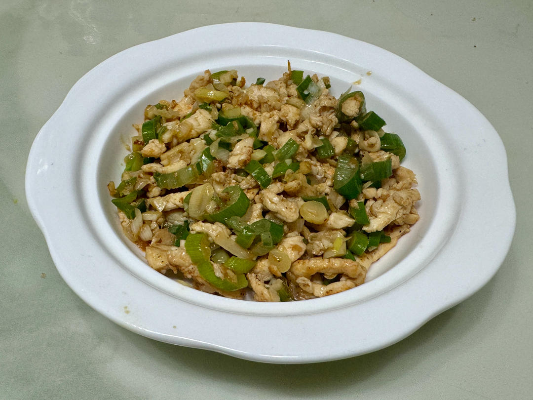 大葱生炒鸡肉