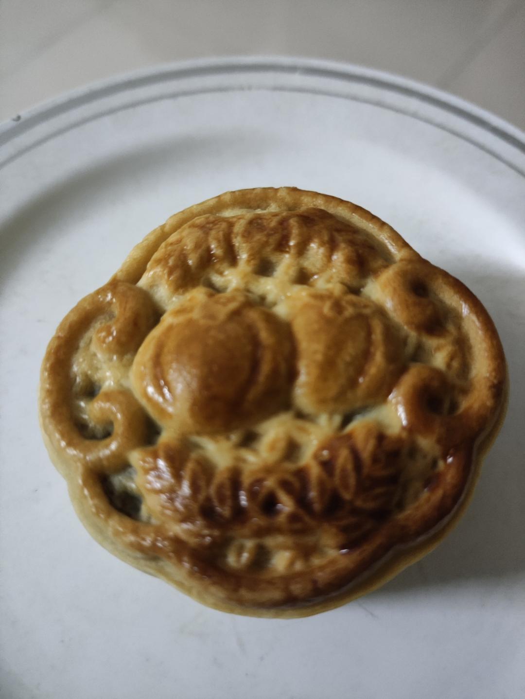 广式月饼—蛋黄冬翅月饼