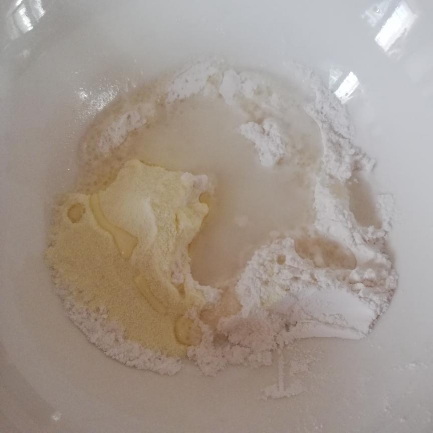 纯奶手撕吐司的做法 步骤1