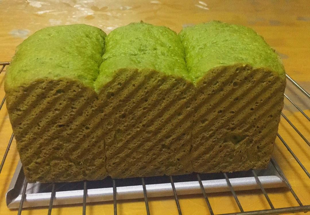 菠菜椰蓉吐司