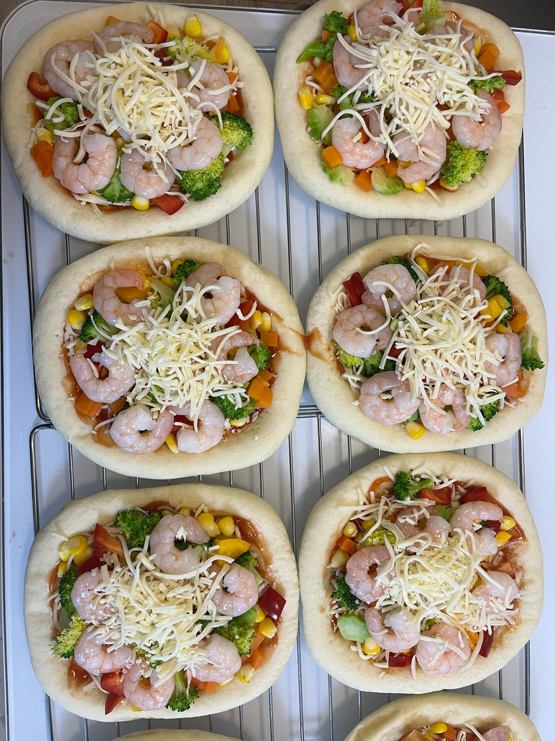 面包师私藏7天懒人披萨公式，手残党10分钟吃上现烤披萨