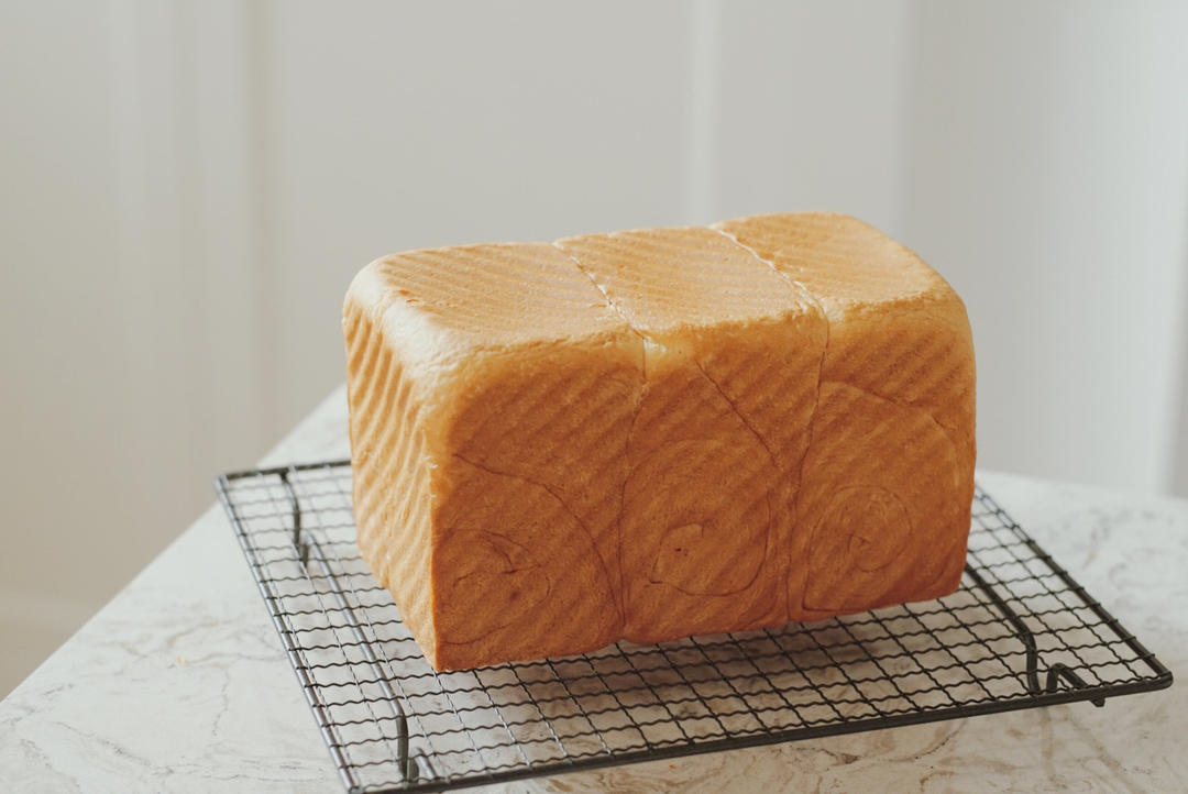 夺命软吐司(๑´ڡ`๑)超软拉丝极速方便的一次发酵吐司