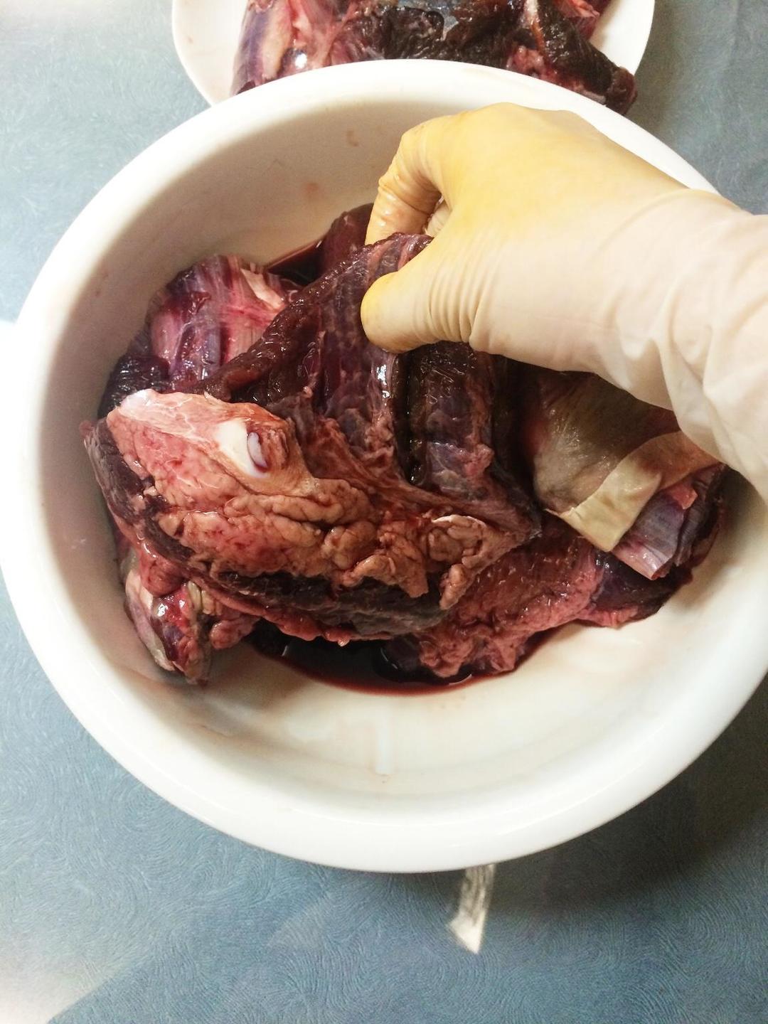 老妈秘制卤牛肉（附老卤养护大法）的做法 步骤3
