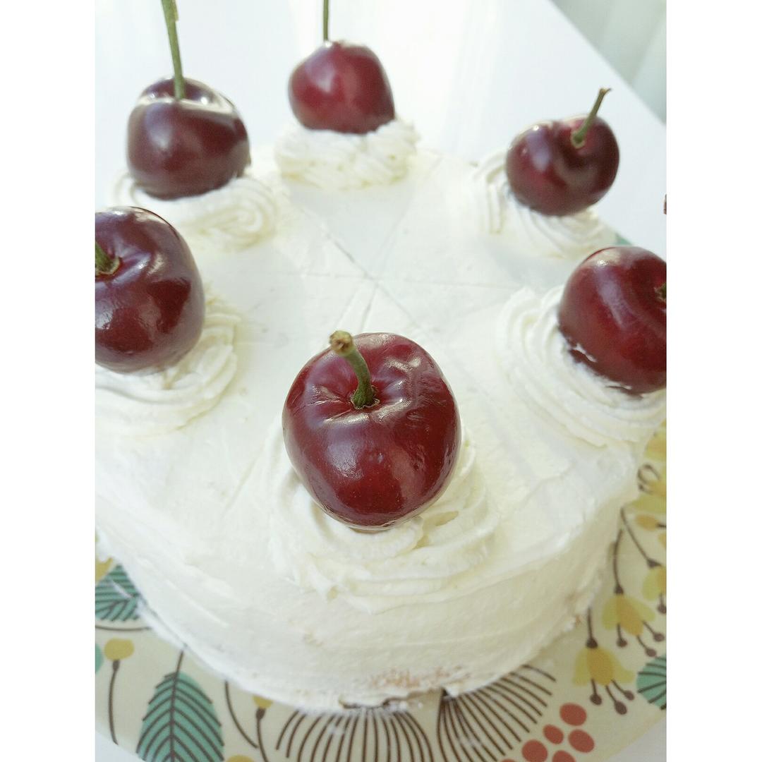 《Tinrry+》草莓奶油蛋糕（8寸配方）