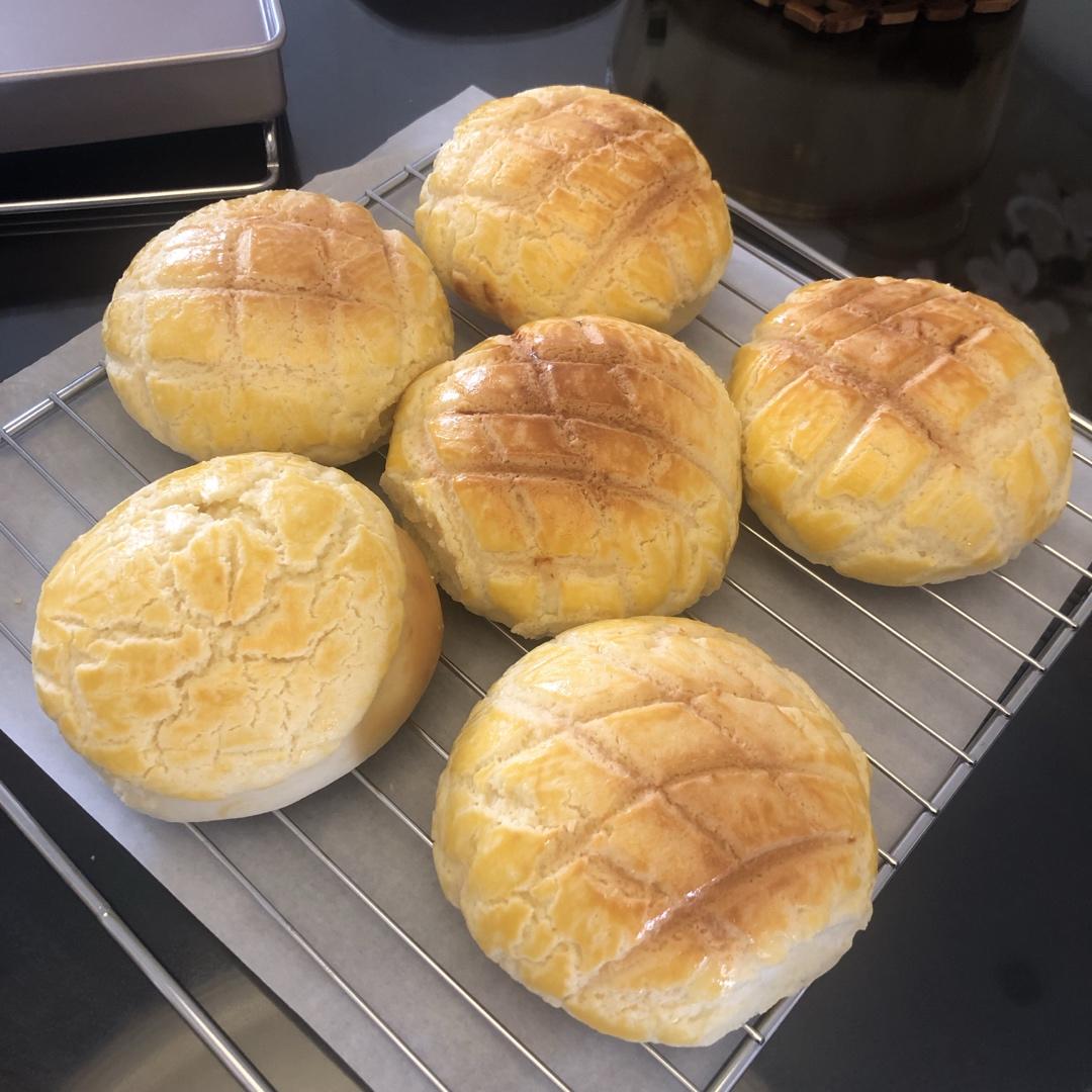 香酥柔软的港式菠萝包