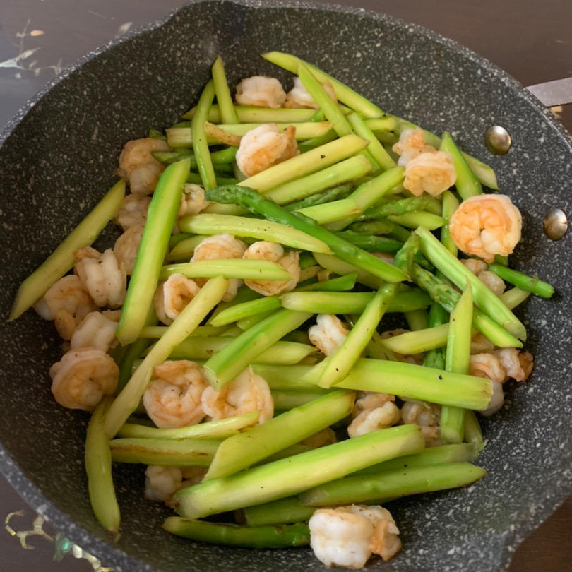 清炒芦笋虾仁