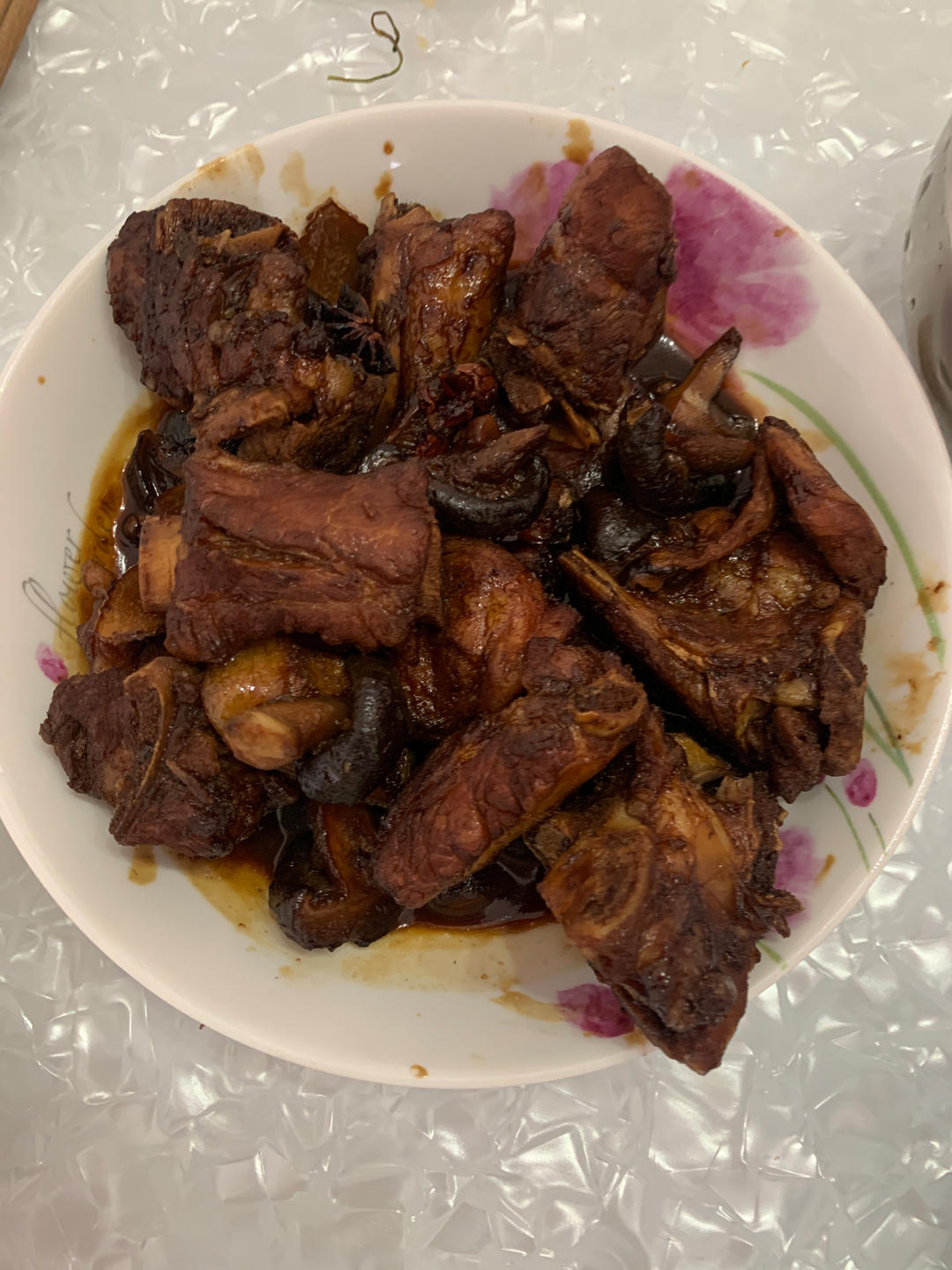 香菇比肉还好吃的红烧香菇排骨！