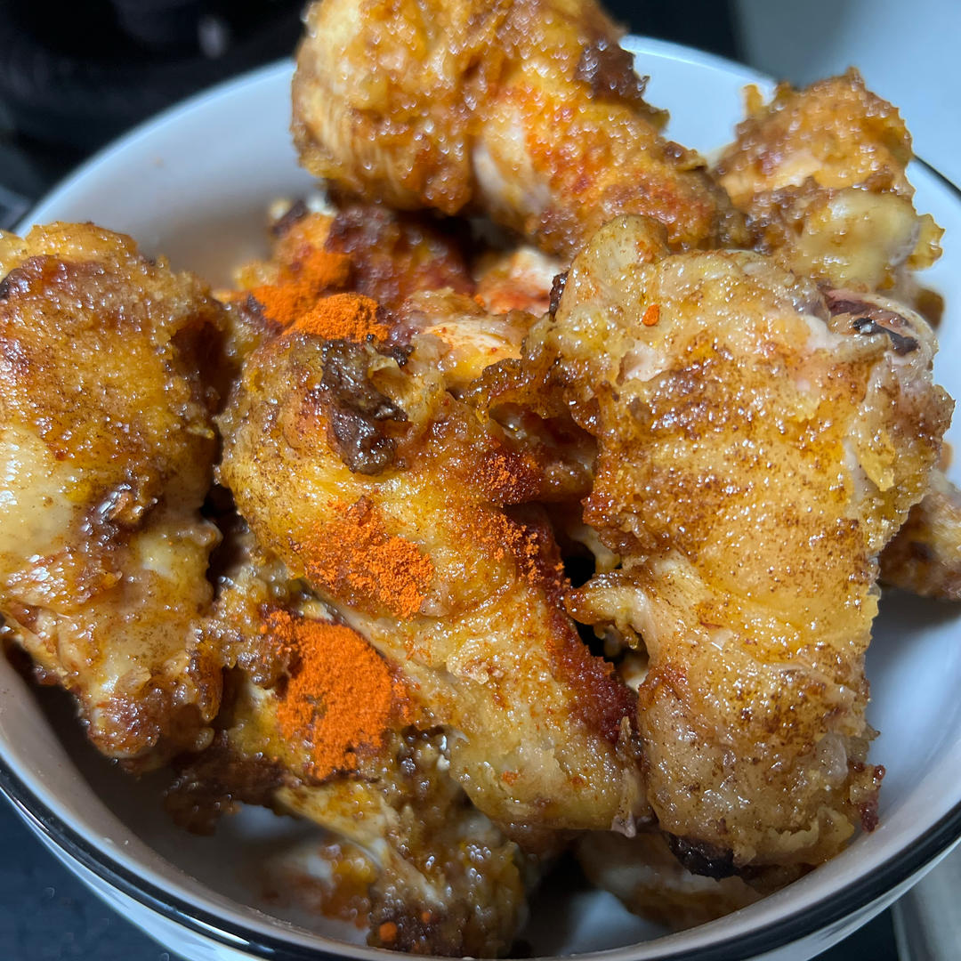 ㊙️外酥里嫩❗️好吃到舔手指的香辣脆皮鸡翅