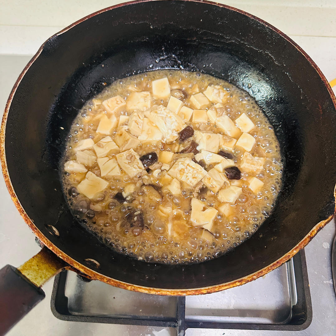 超级下饭的香菇肉沫豆腐